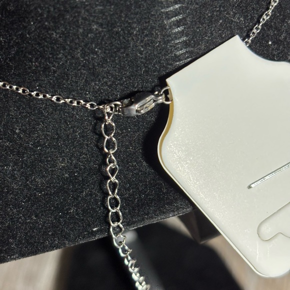 SILVER PINK CZ NECKLACE stainless steel chain. Charm is 18 carat over copper. - Picture 4 of 4